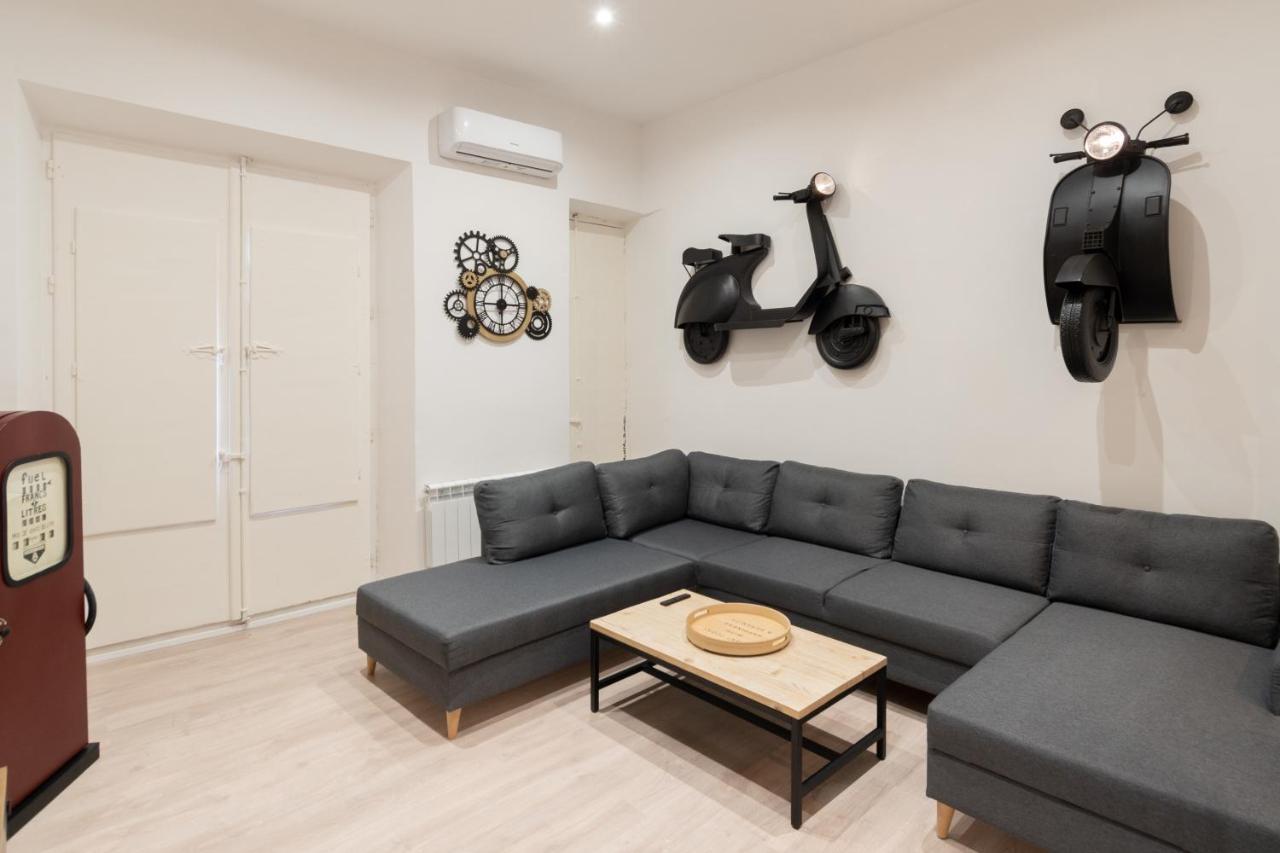 Plaza Mayor Groups By Monaro***** Apartment *
