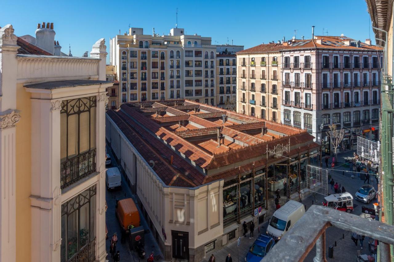 Plaza Mayor Groups By Monaro***** Madrid