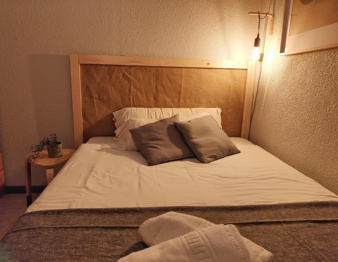 Corredera Rooms, No Llegadas Despues De 21h Pensión Madrid