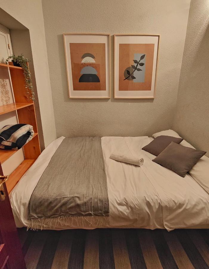 Pensión Corredera Rooms, No Llegadas Despues De 21h Madrid