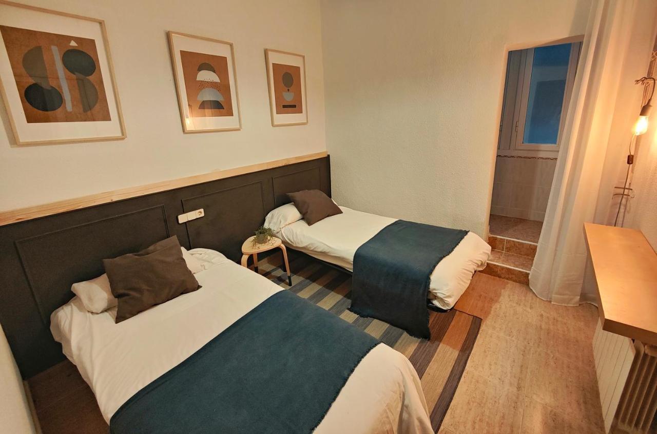 Corredera Rooms, No Llegadas Despues De 21h