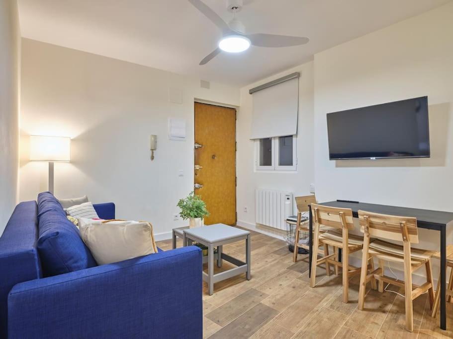 New Retiro Recién Reformado 10 Min En Metro A Sol, Hasta Seis Personas Apartamento *