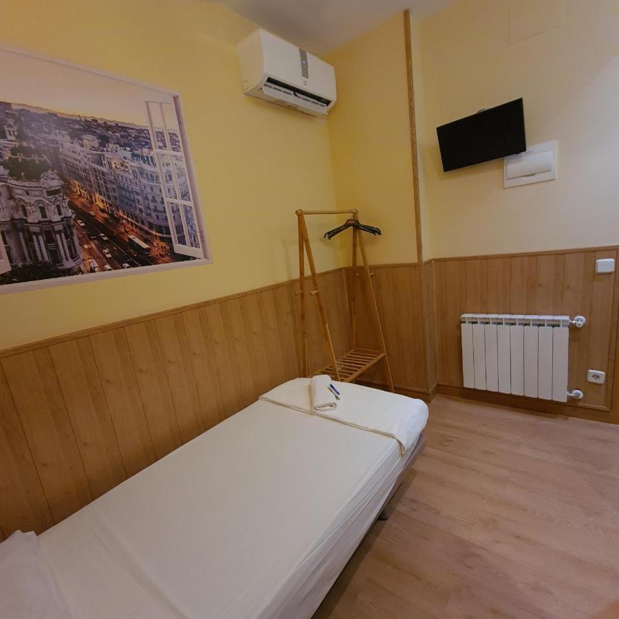 Oporto Guest house 2*