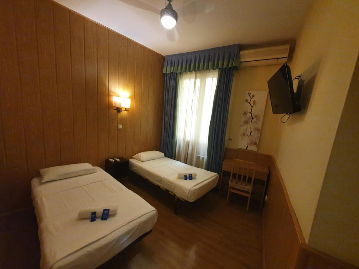 Oporto Guest house Madrid