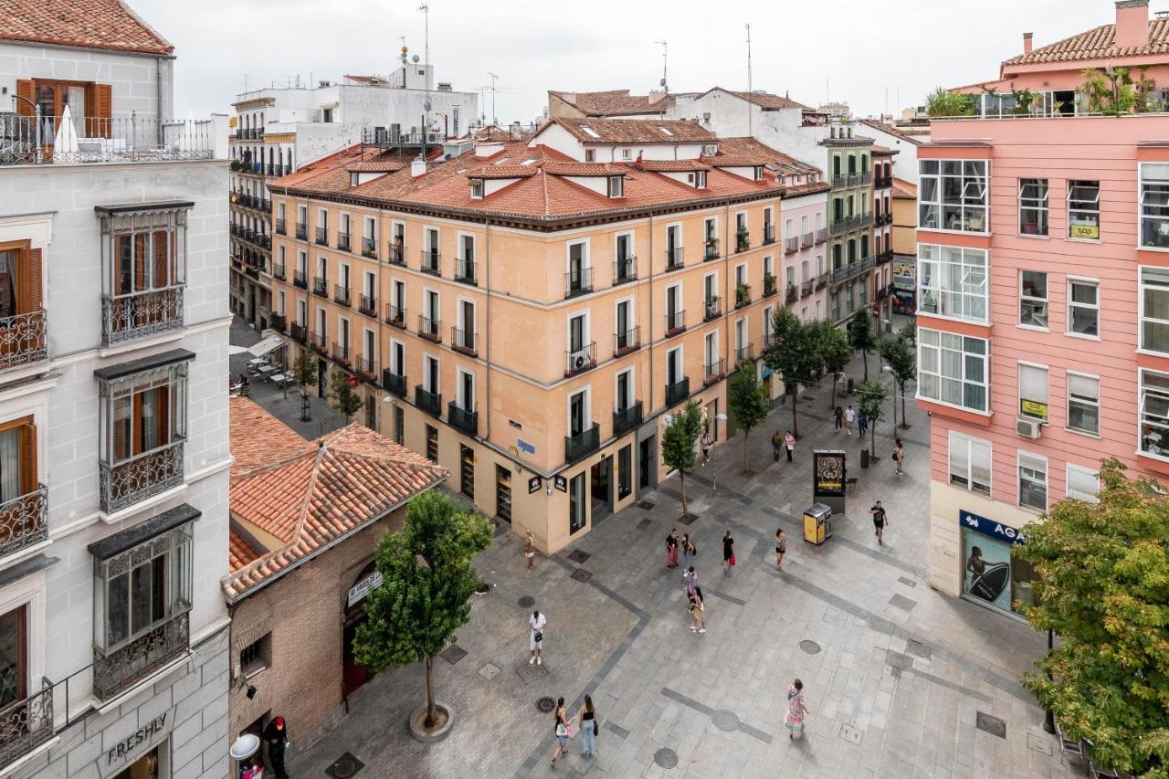 Bob W Chueca