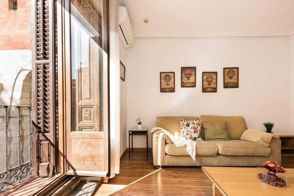 Apartamento Living Cuchilleros Madrid
