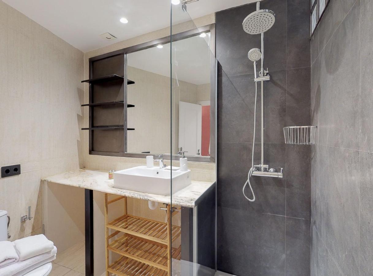 Apartamento Center 2 Pax Plaza Santa Ana Iii