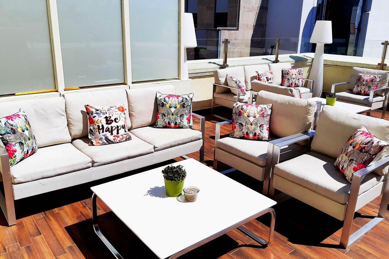 Vincci Centrum 4*