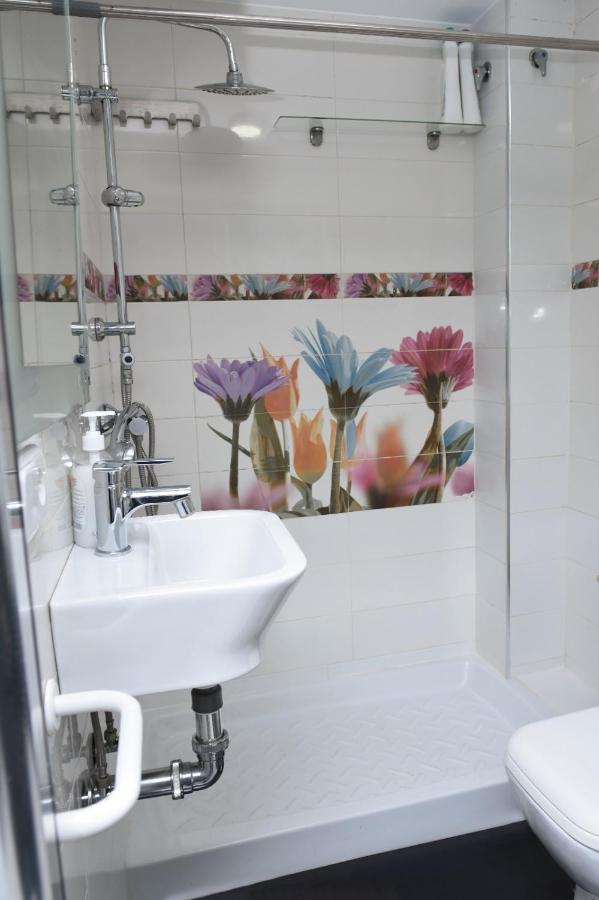 Departamentos C&g Apartment Madrid