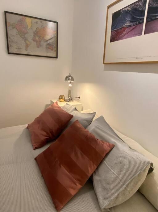 Apartment Opera-suites Luxury La Boheme, In The Very Center Of Madrid. Madrid