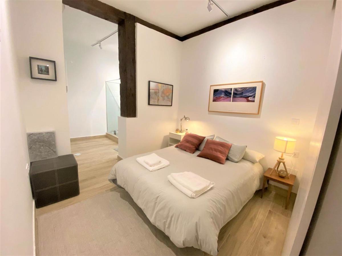 Opera-suites Luxury La Boheme, In The Very Center Of Madrid. Apartment