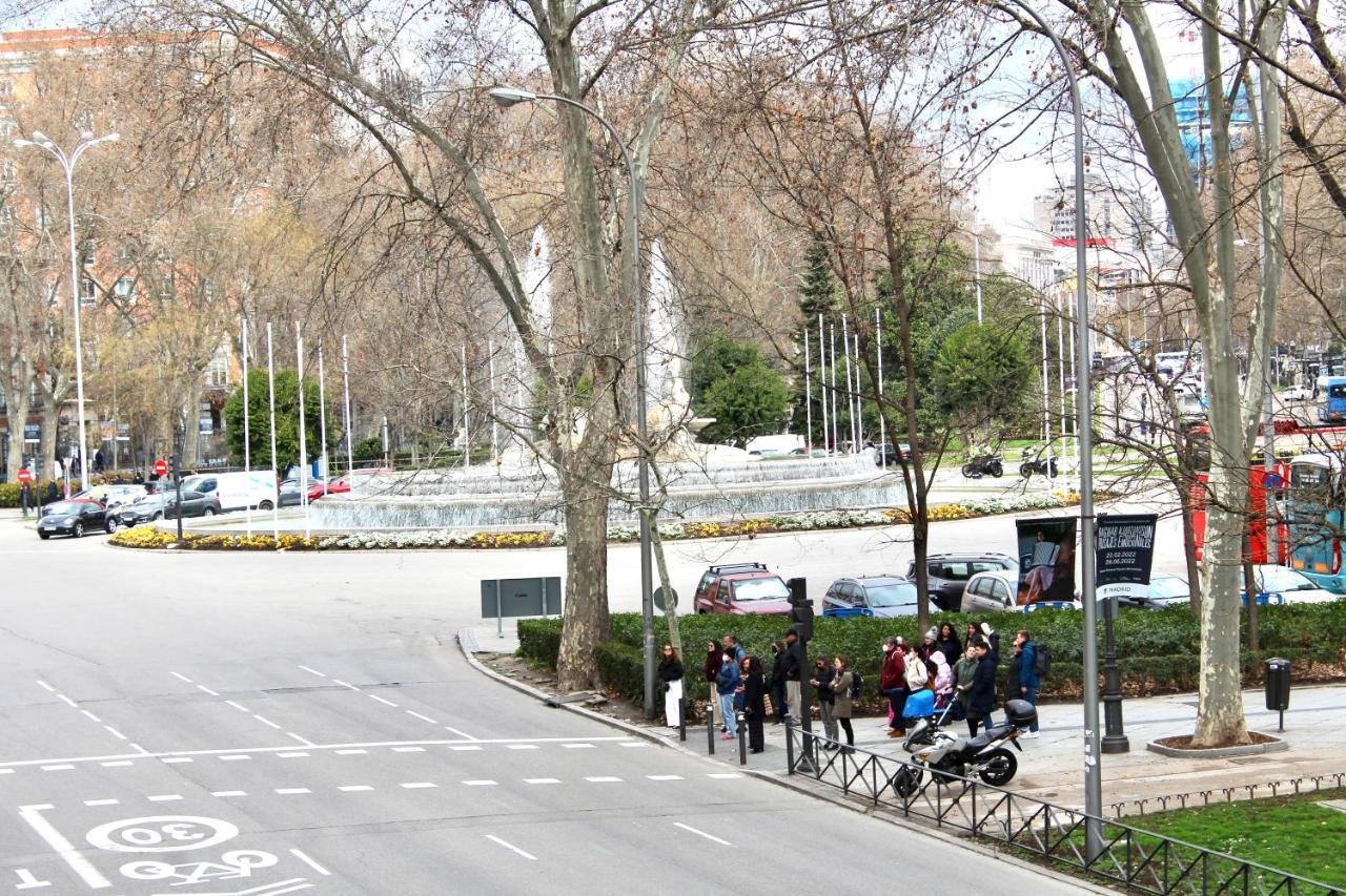 Apartamento Lujoso Apto Paseo Del Prado Madrid