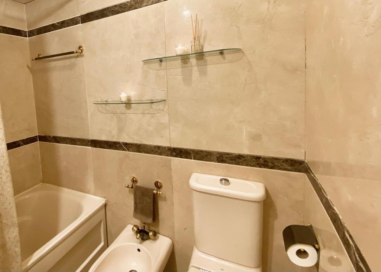 Precioso Estudio Conde Orgaz Apartment Madrid