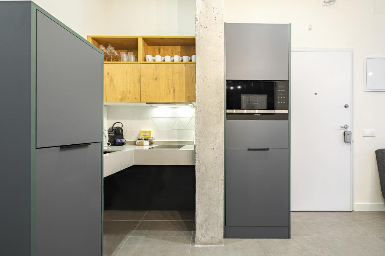 Color By Olala Homes Madrid