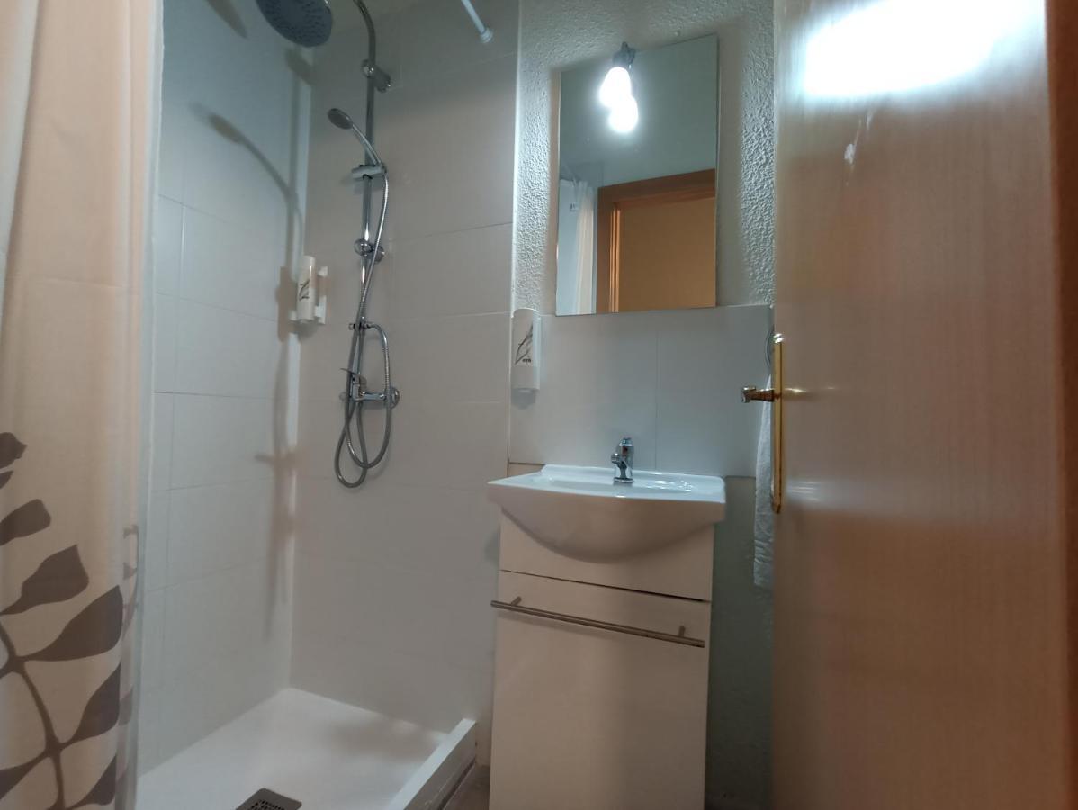 Ch Murallas Ii Guest house Madrid