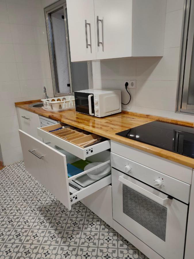 And Well-connected Flat In