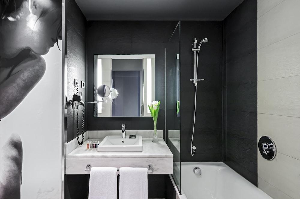 Occidental Castellana Norte Hotel 4*