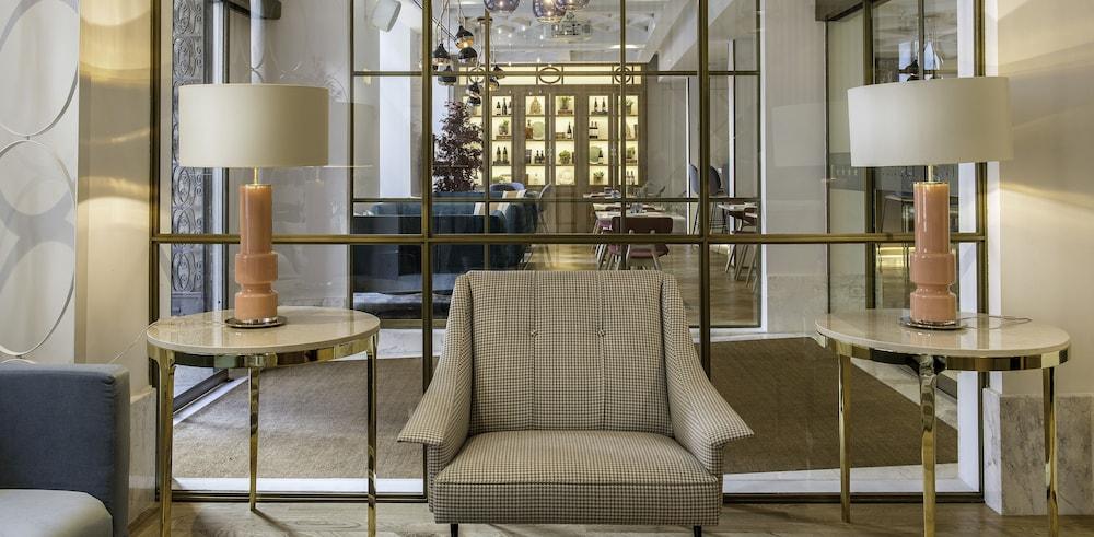 Vincci Centrum Hotel