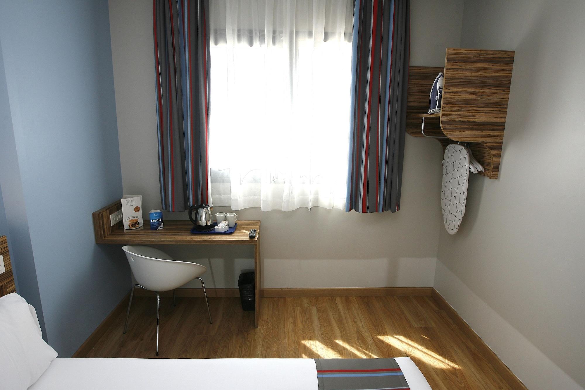 Hotel Travelodge Alcalá *