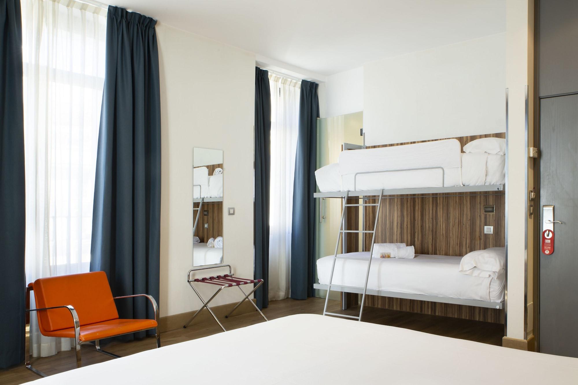 Hotel Petit Palace Plaza Del Carmen Madrid