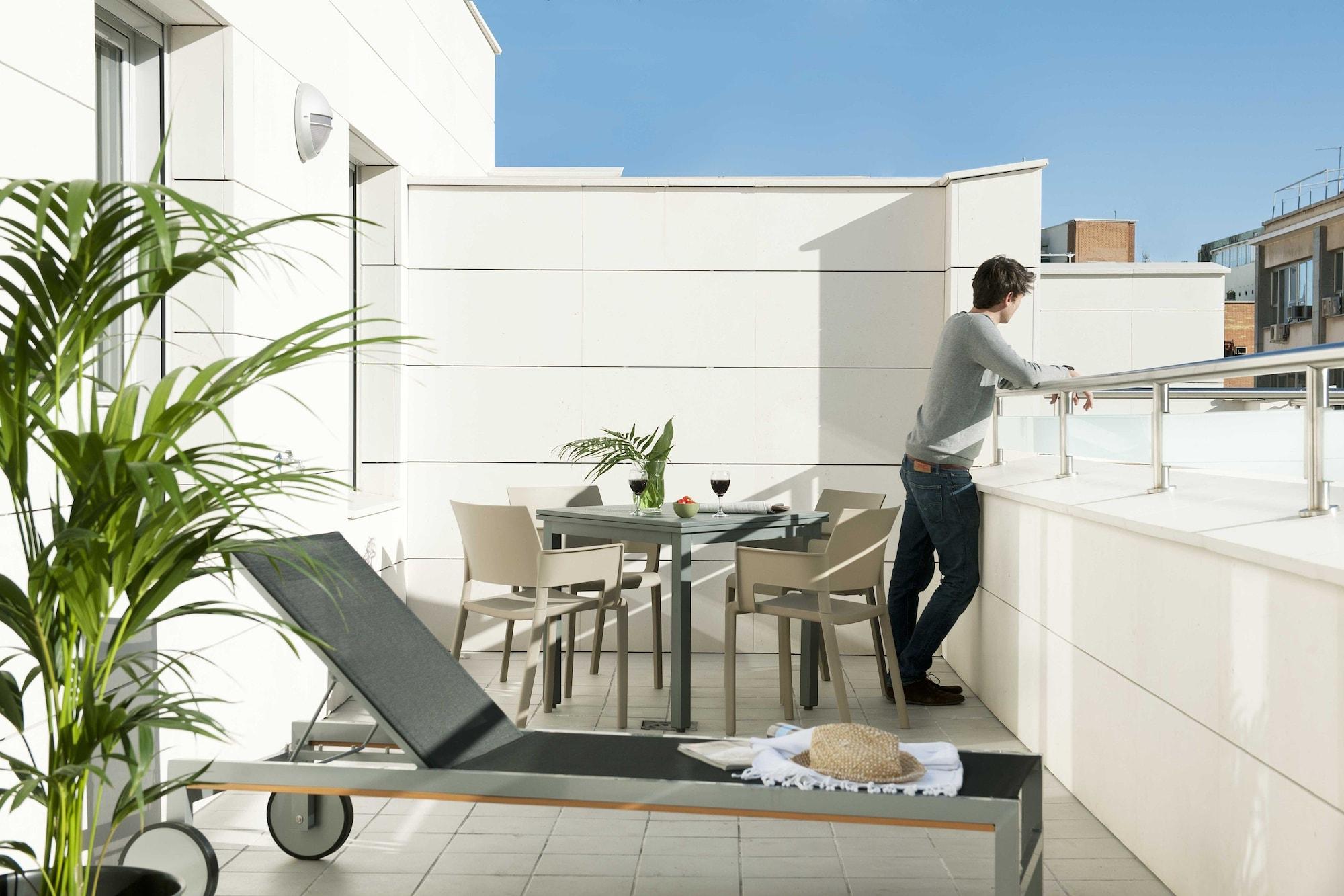 Eric Voekel Boutique - Atocha Apartamento