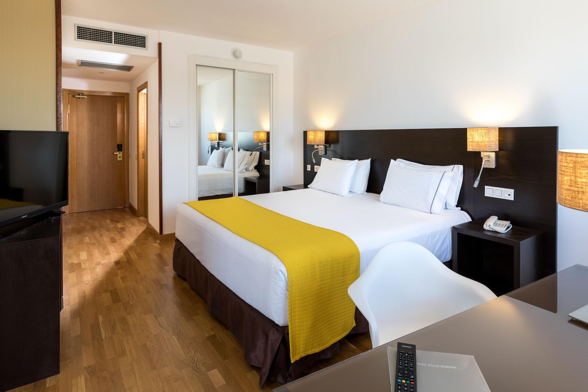 Rafaelhoteles Atocha Hotel
