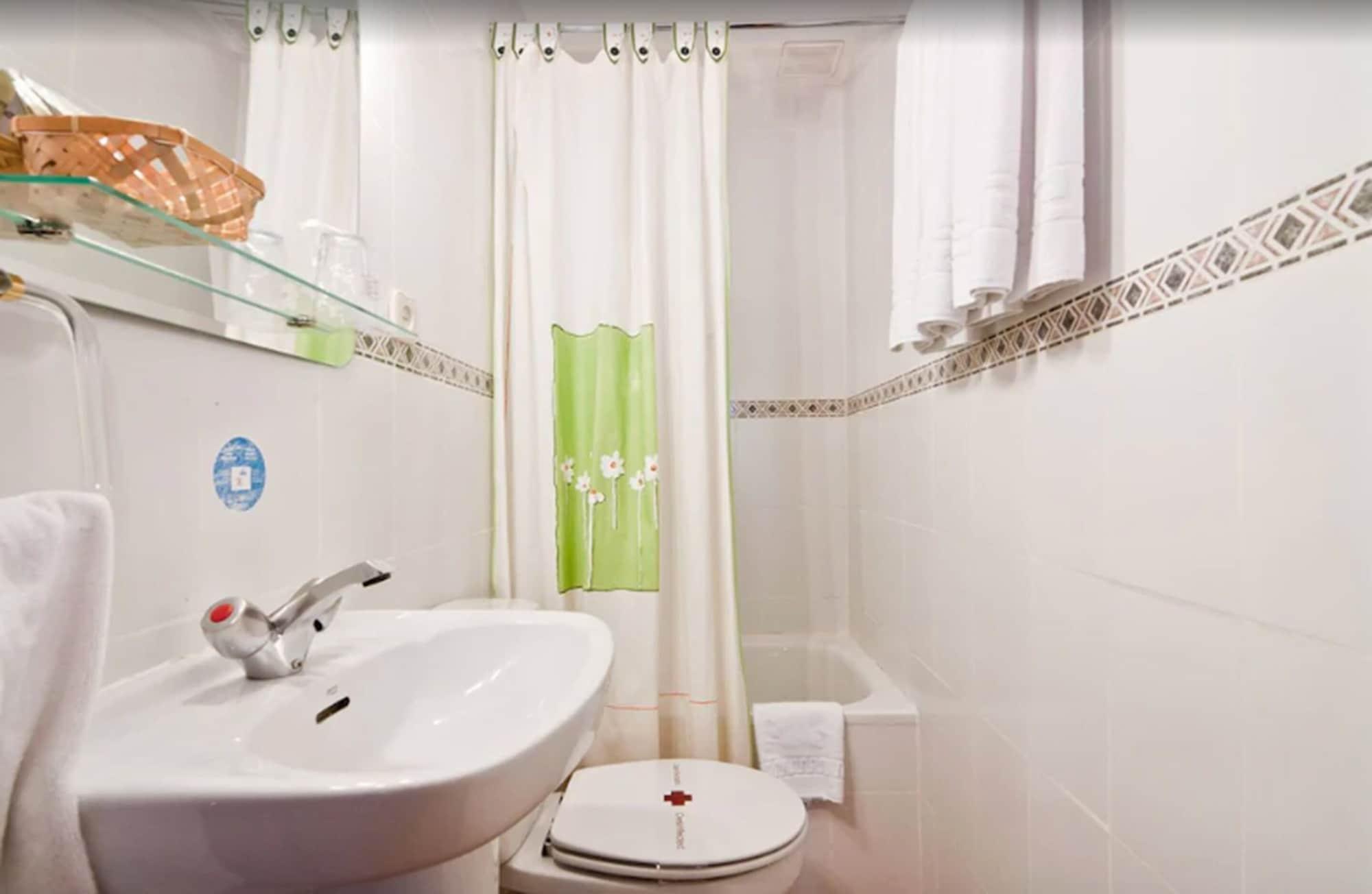 Oporto Guest house Madrid