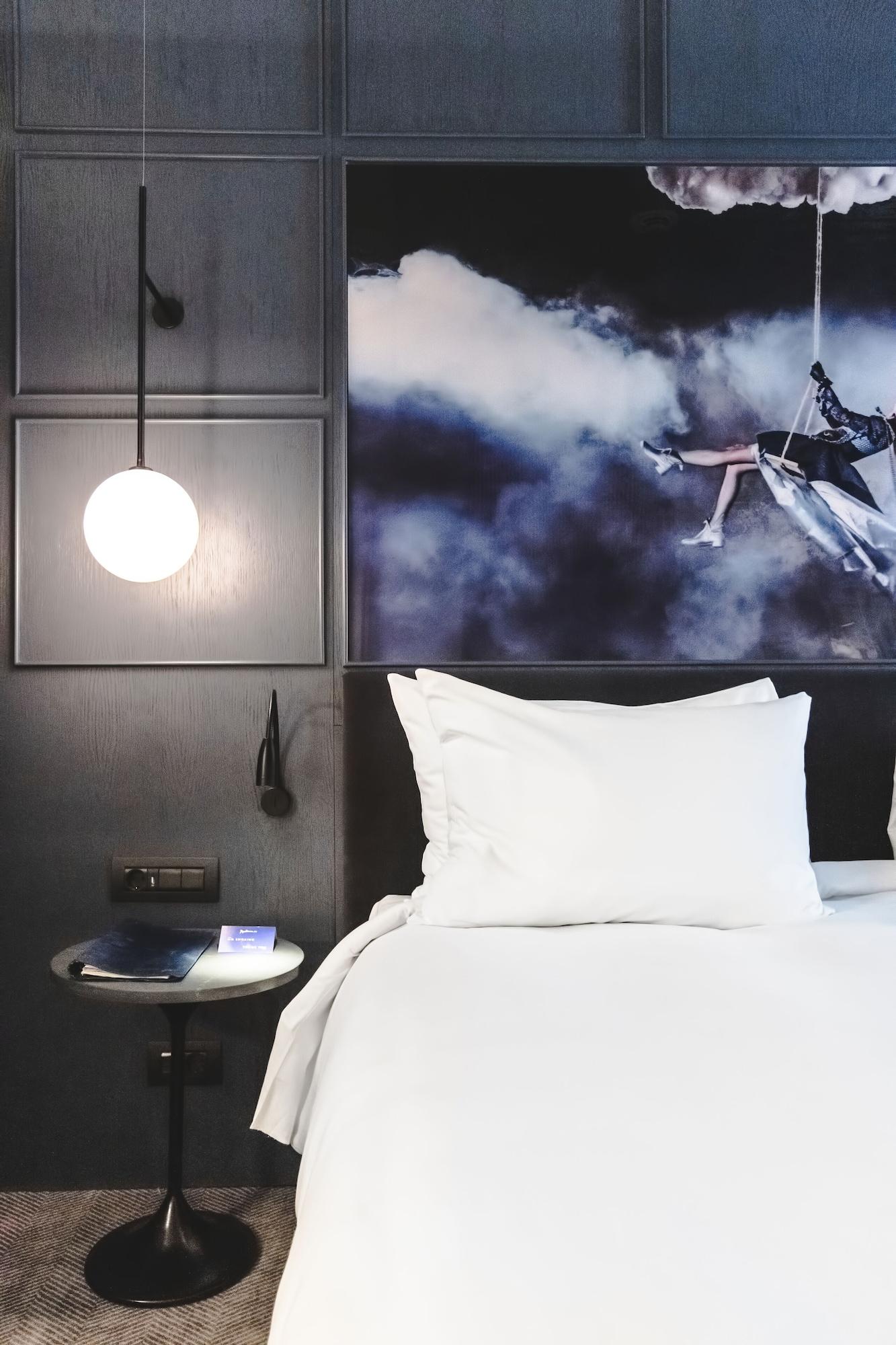 Hotel Radisson Blu Hotel, Prado 4*
