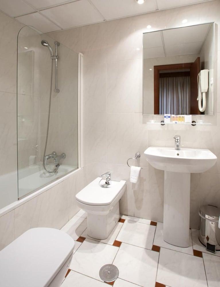 Espahotel Plaza Basílica 3*