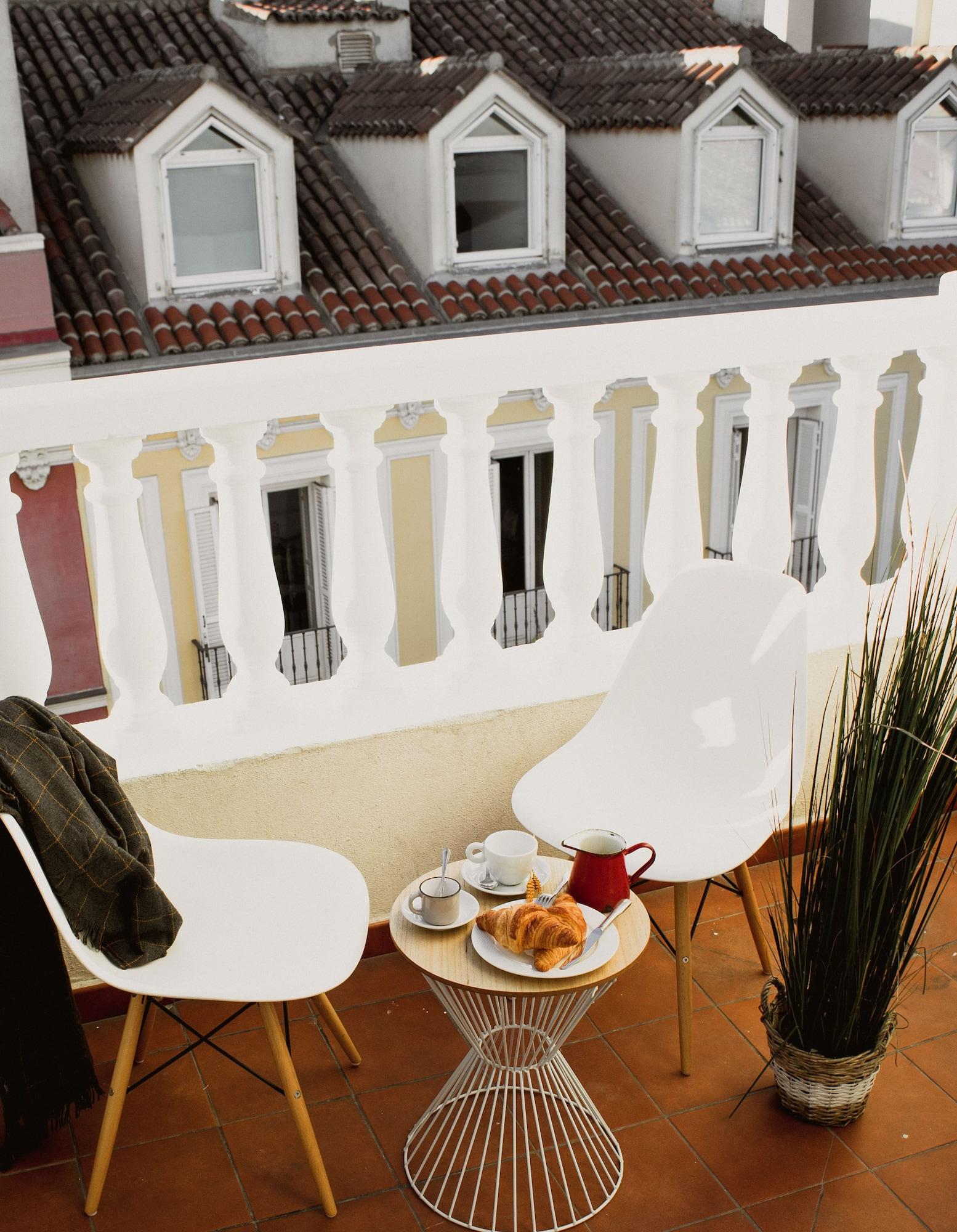 Room00 Chueca Hostal