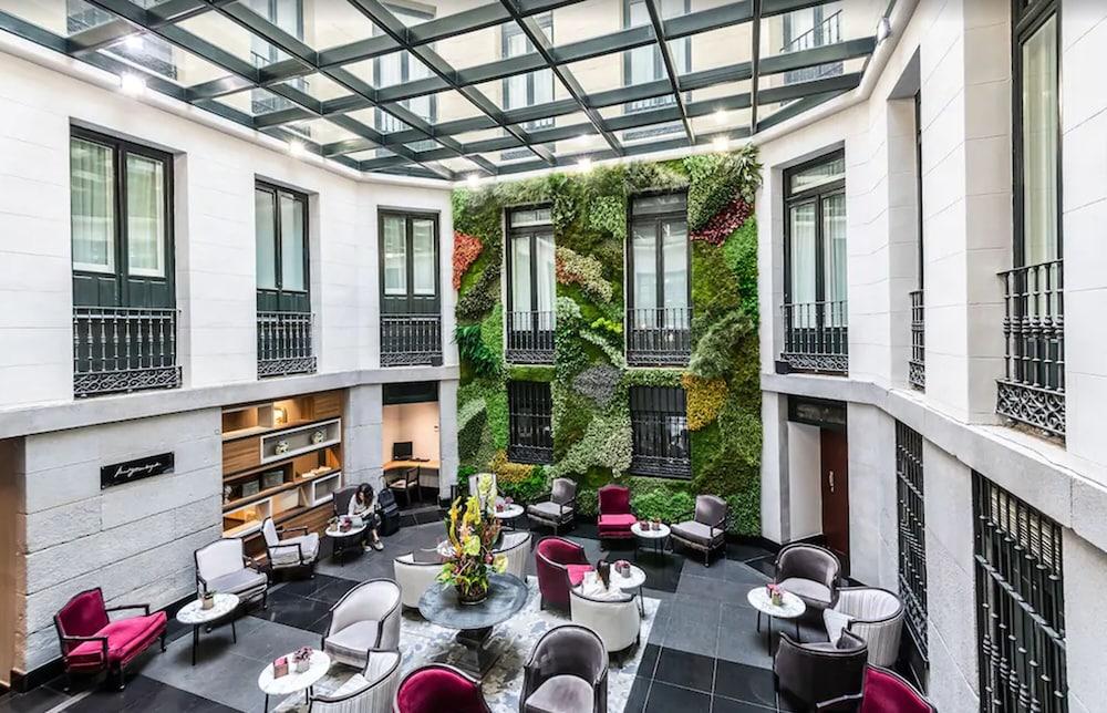 Intur Palacio San Martin 4* Madrid