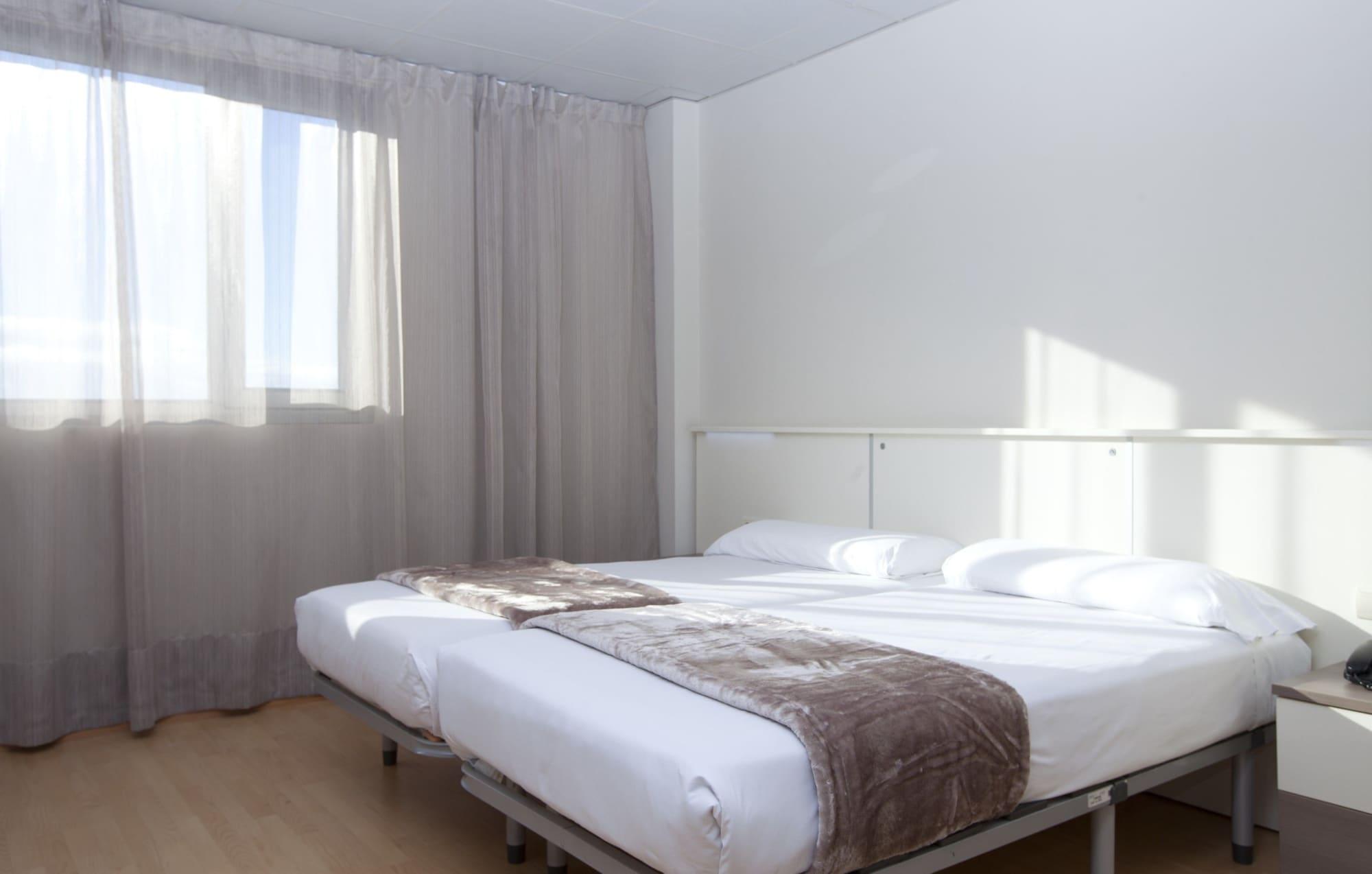Pensión Vértice Roomspace 3*
