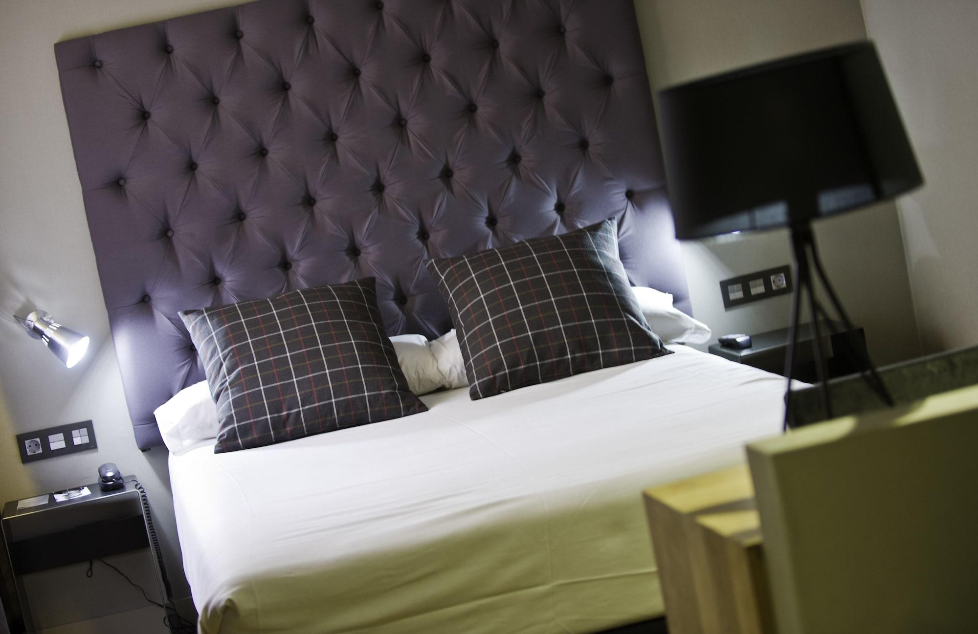 Hotel Zenit Abeba 4*