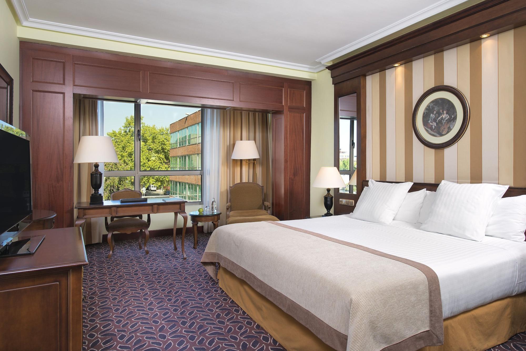 Melia Barajas Hotel