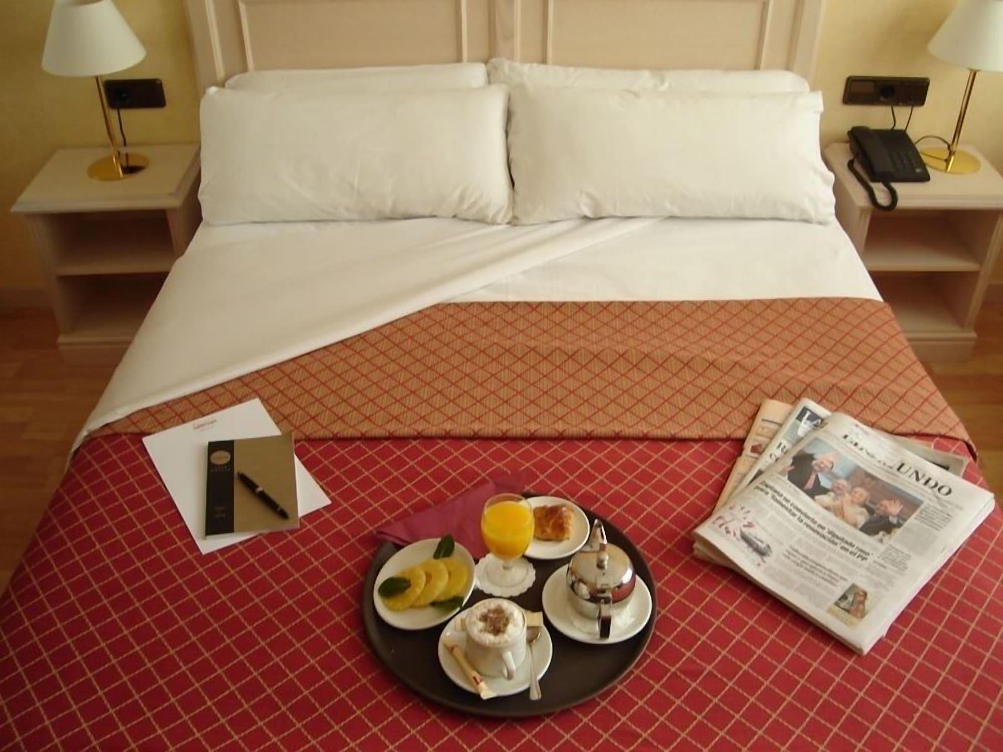 Senator Castellana Hotel