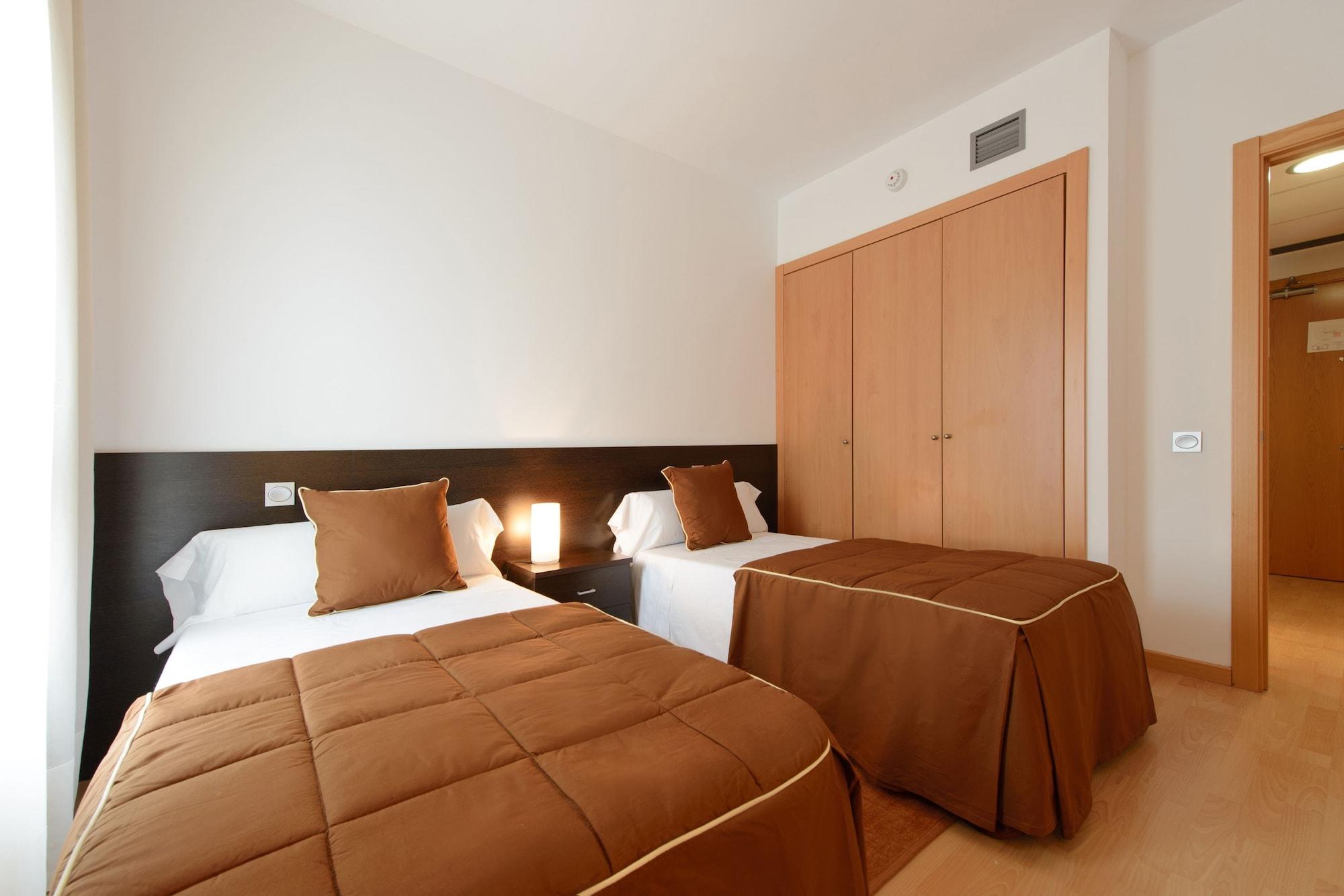 Airport Suites, Affiliated By Meliá Apartahotel Madrid