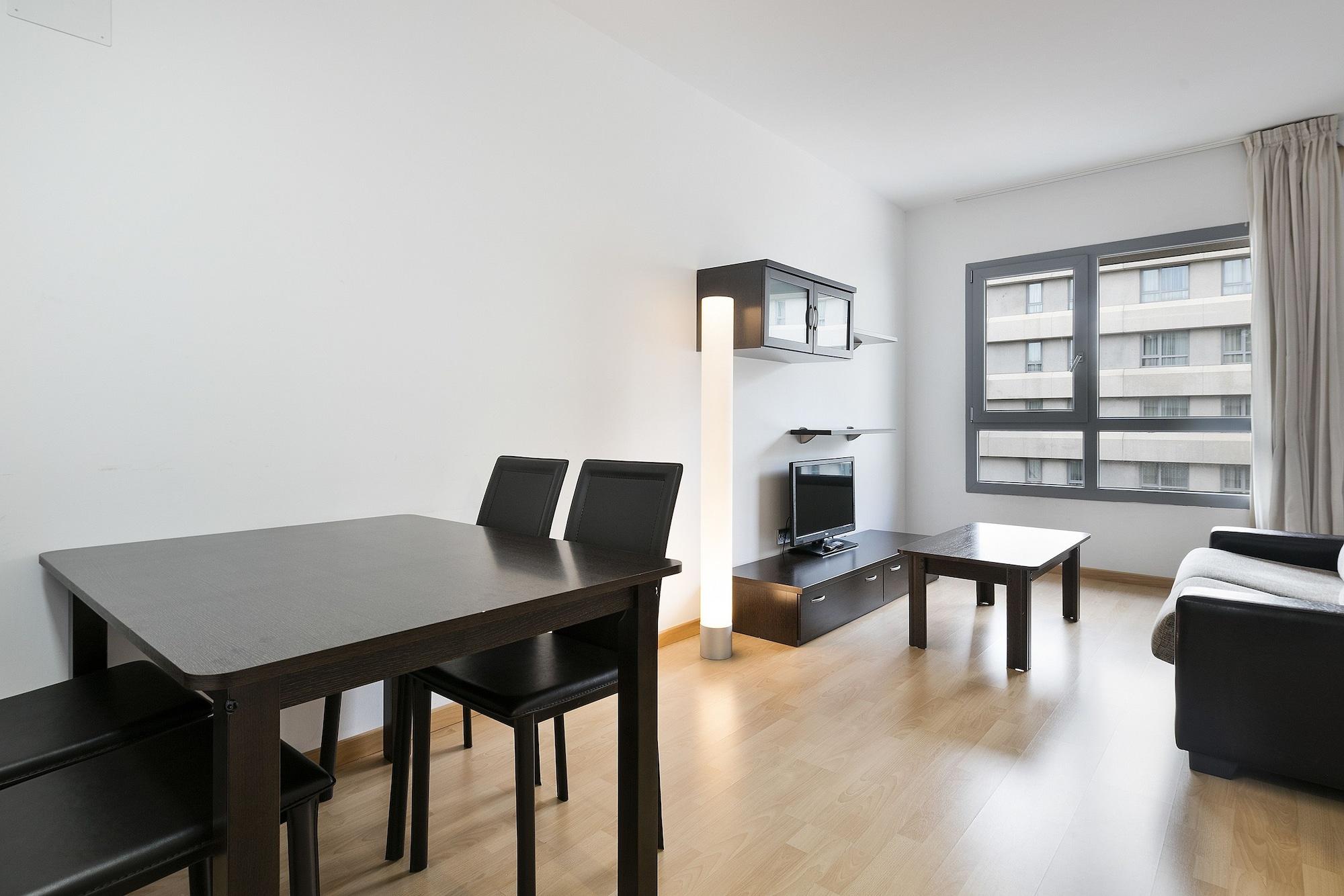 Airport Suites, Affiliated By Meliá Apartahotel Madrid