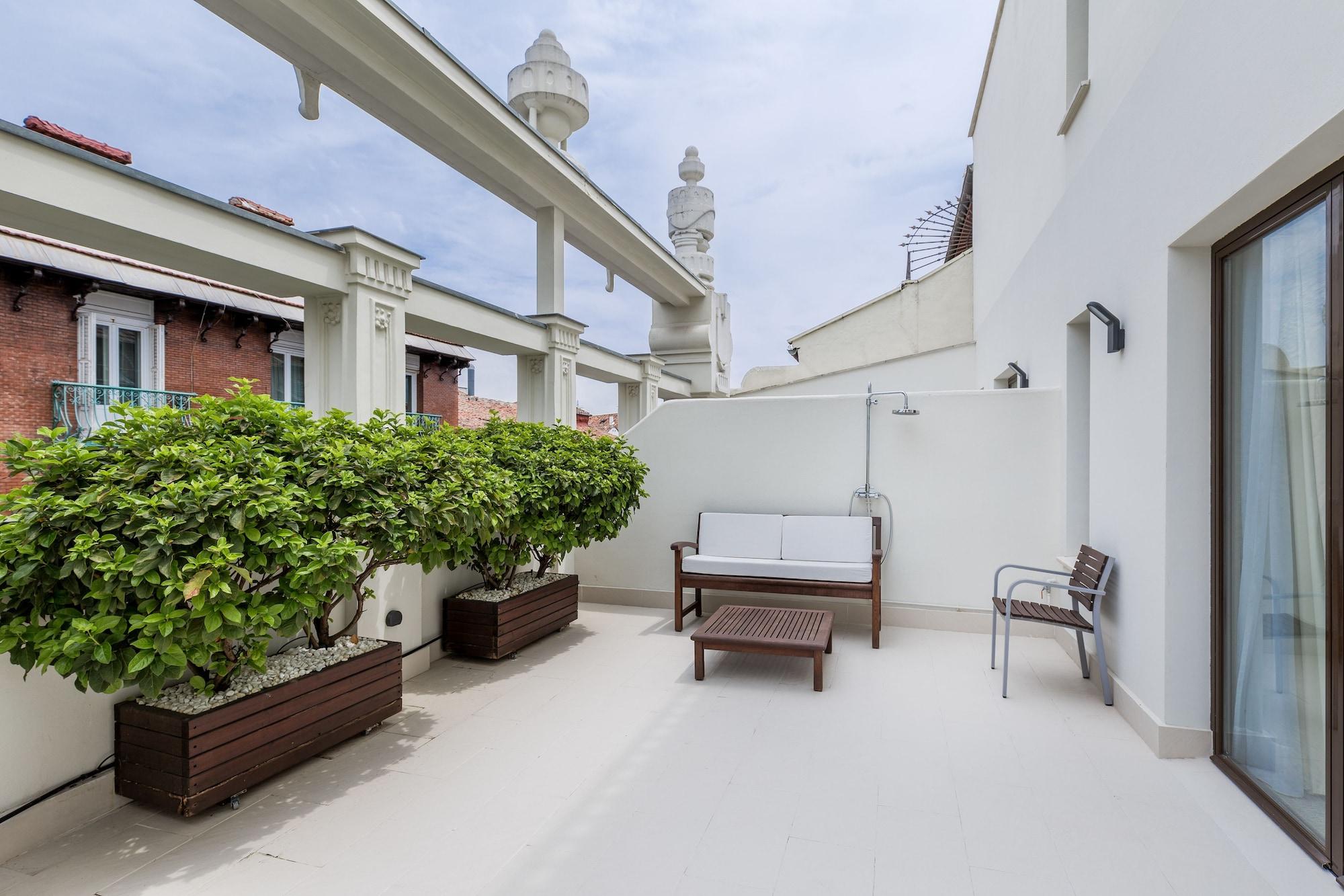 Mate Alicia Hotel 3*