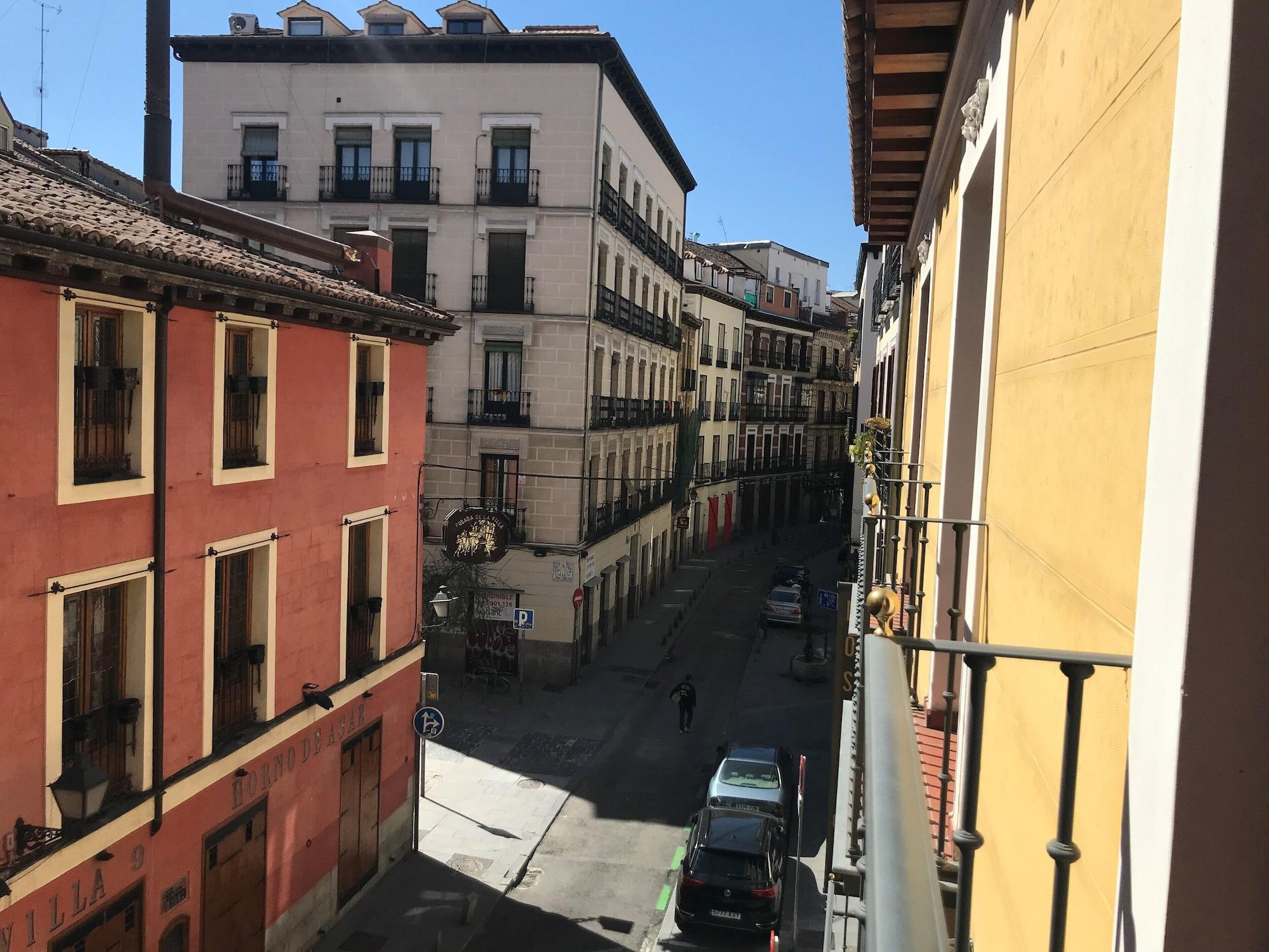 Del León De Oro Boutique Hotel 4*