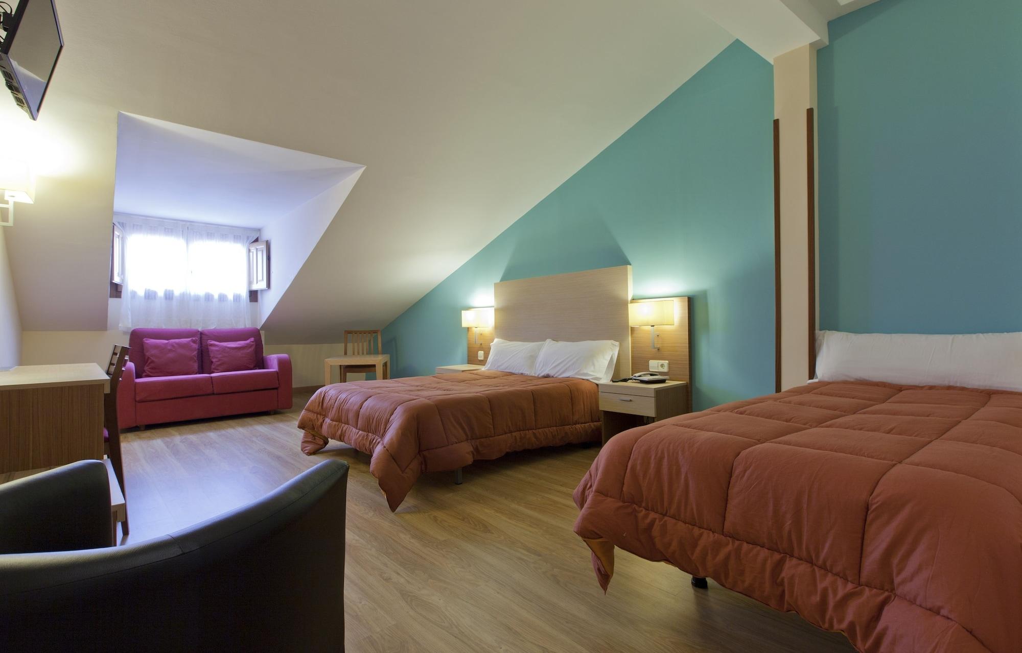 Hotel Mirador Puerta Del Sol 2*