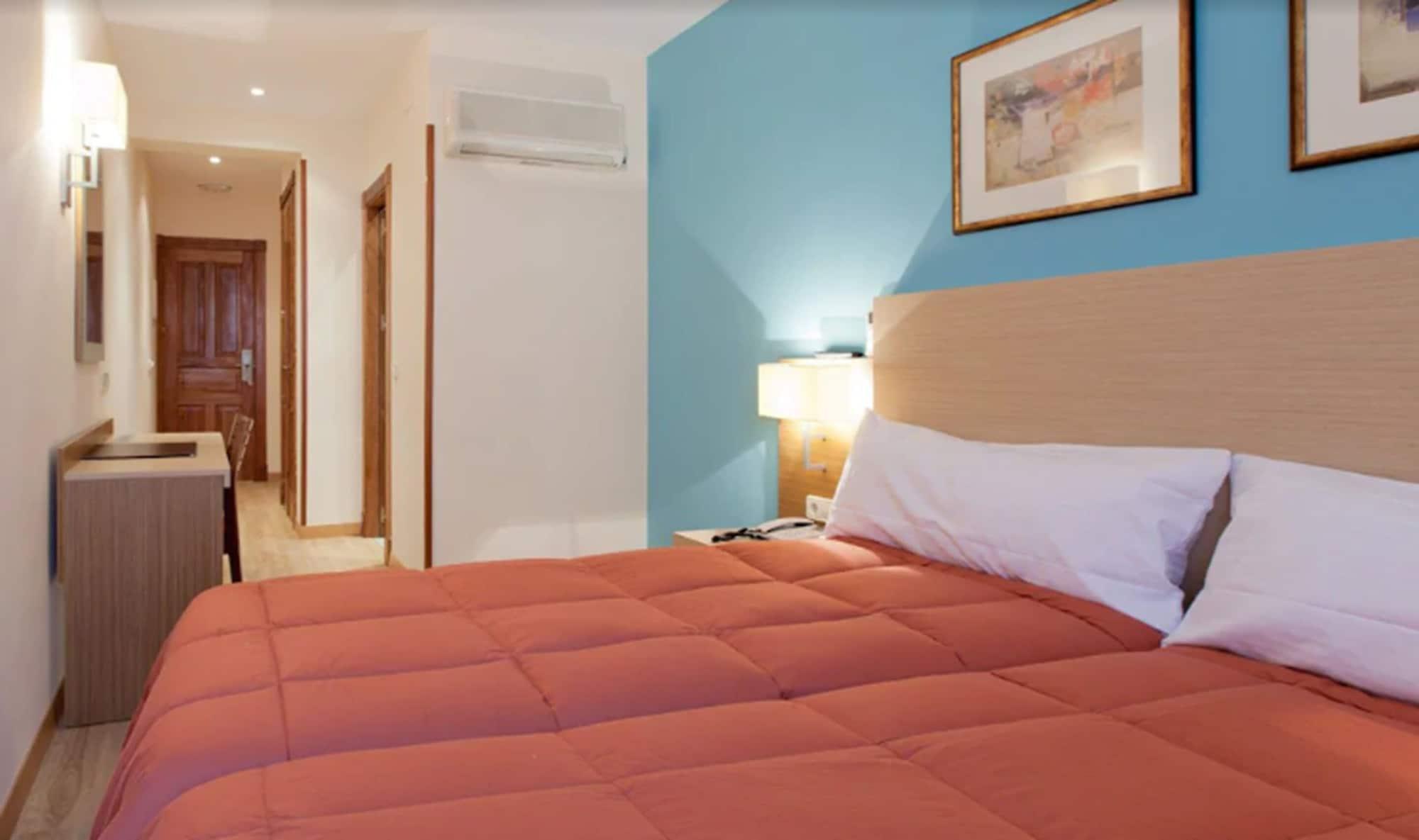 Mirador Puerta Del Sol Hotel
