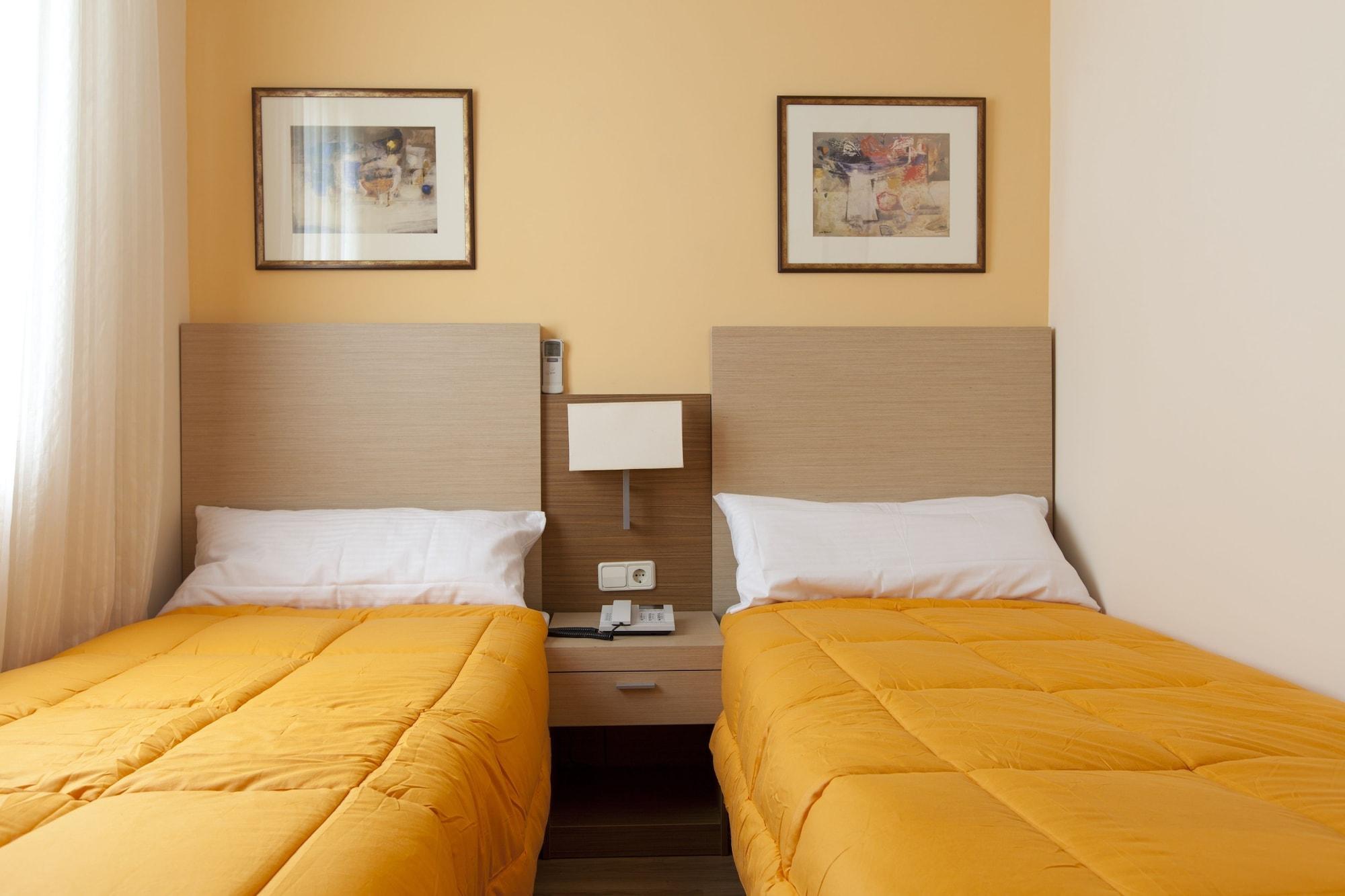Mirador Puerta Del Sol Hotel