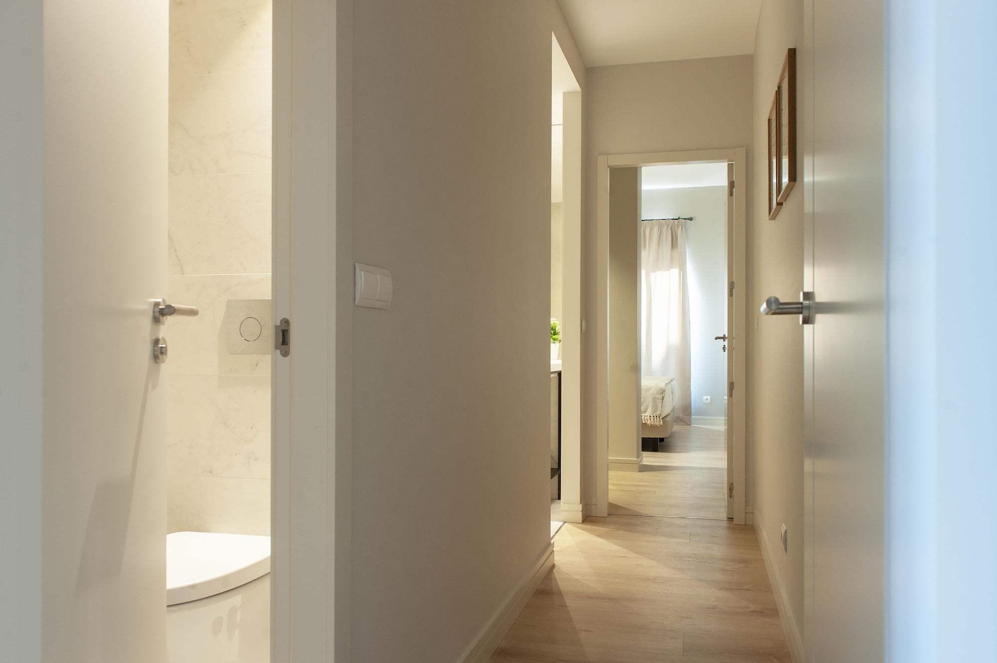Mh Apartahotel Madrid