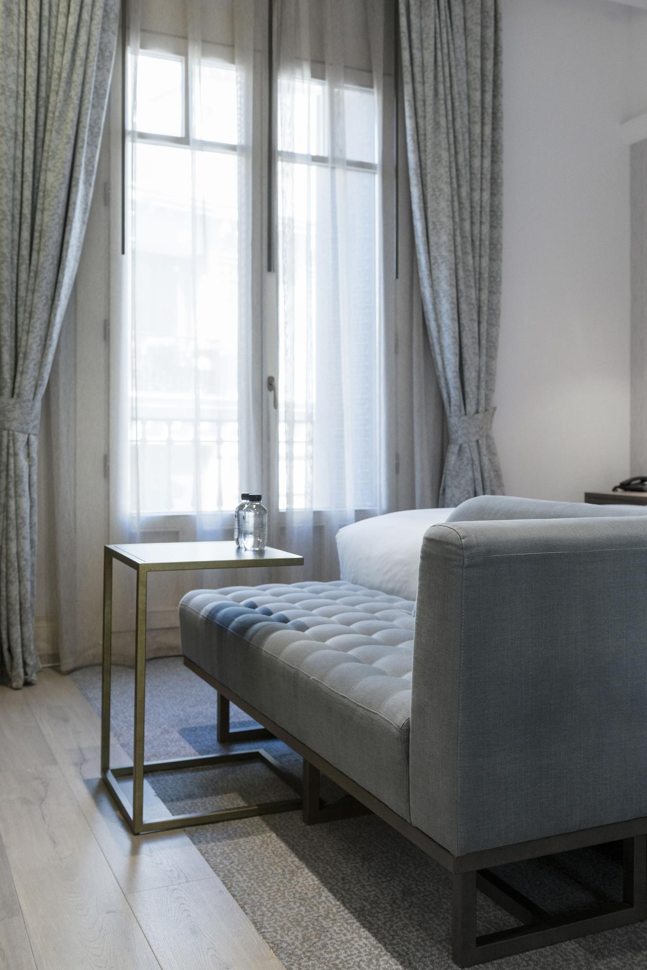 Doubletree By Hilton Madrid-prado Hotel
