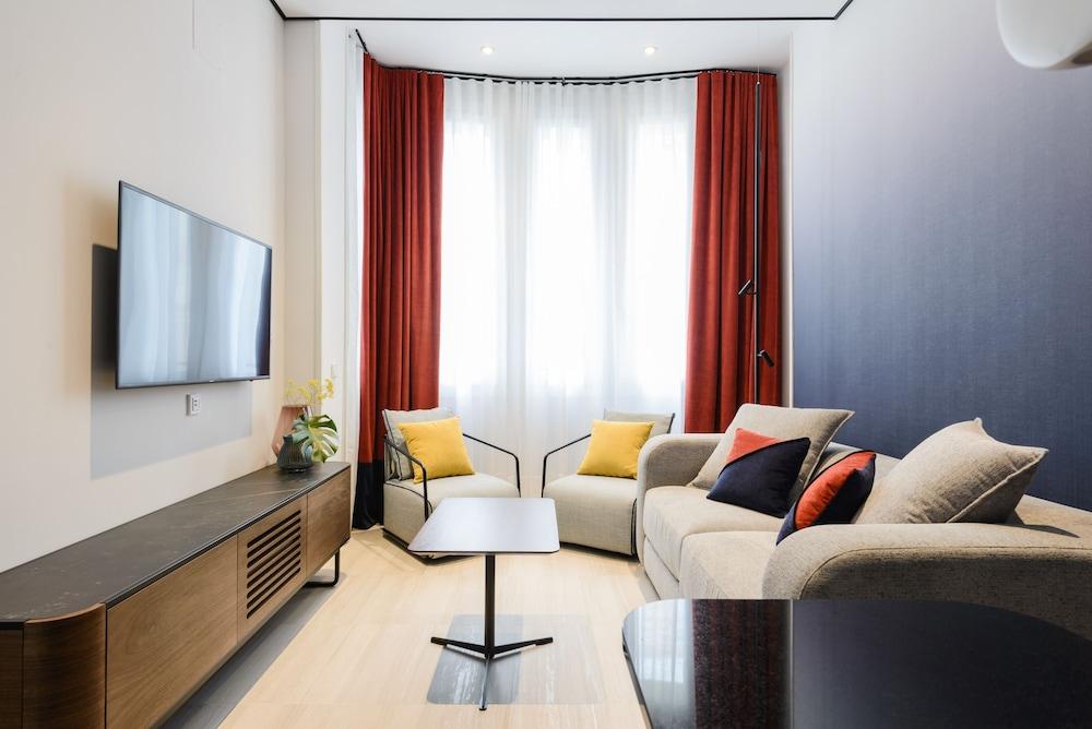 Smartrental Collection Gran Vía Centric Apartahotel 4*