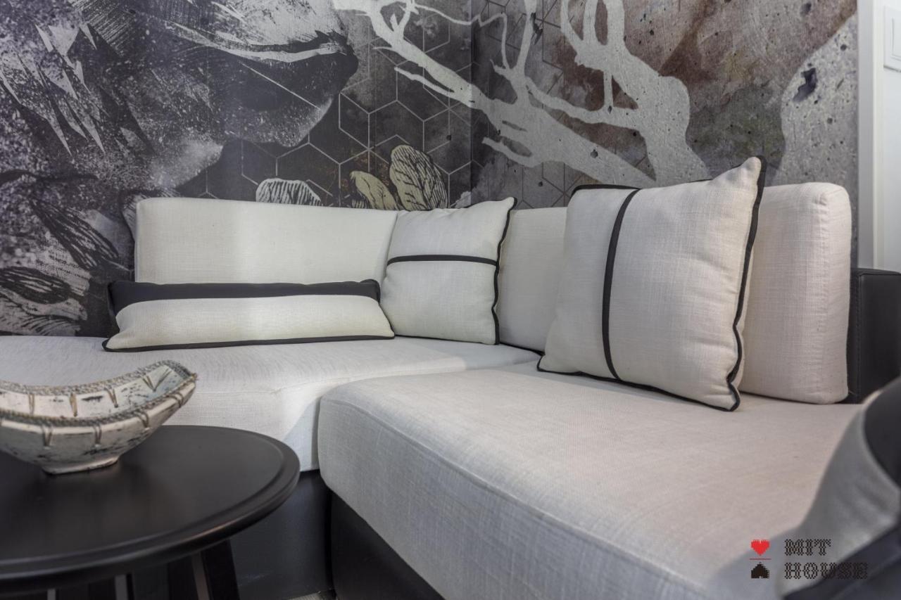 Apartamento Mit House Puerta De America Ii En *