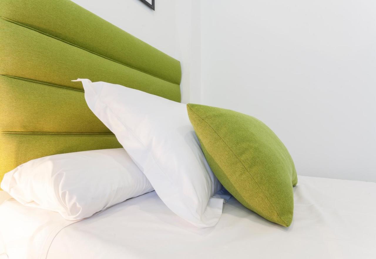 Mit House Rio Plaza En * Madrid