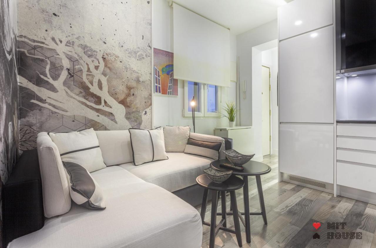 Mit House Puerta De America Ii En * Madrid
