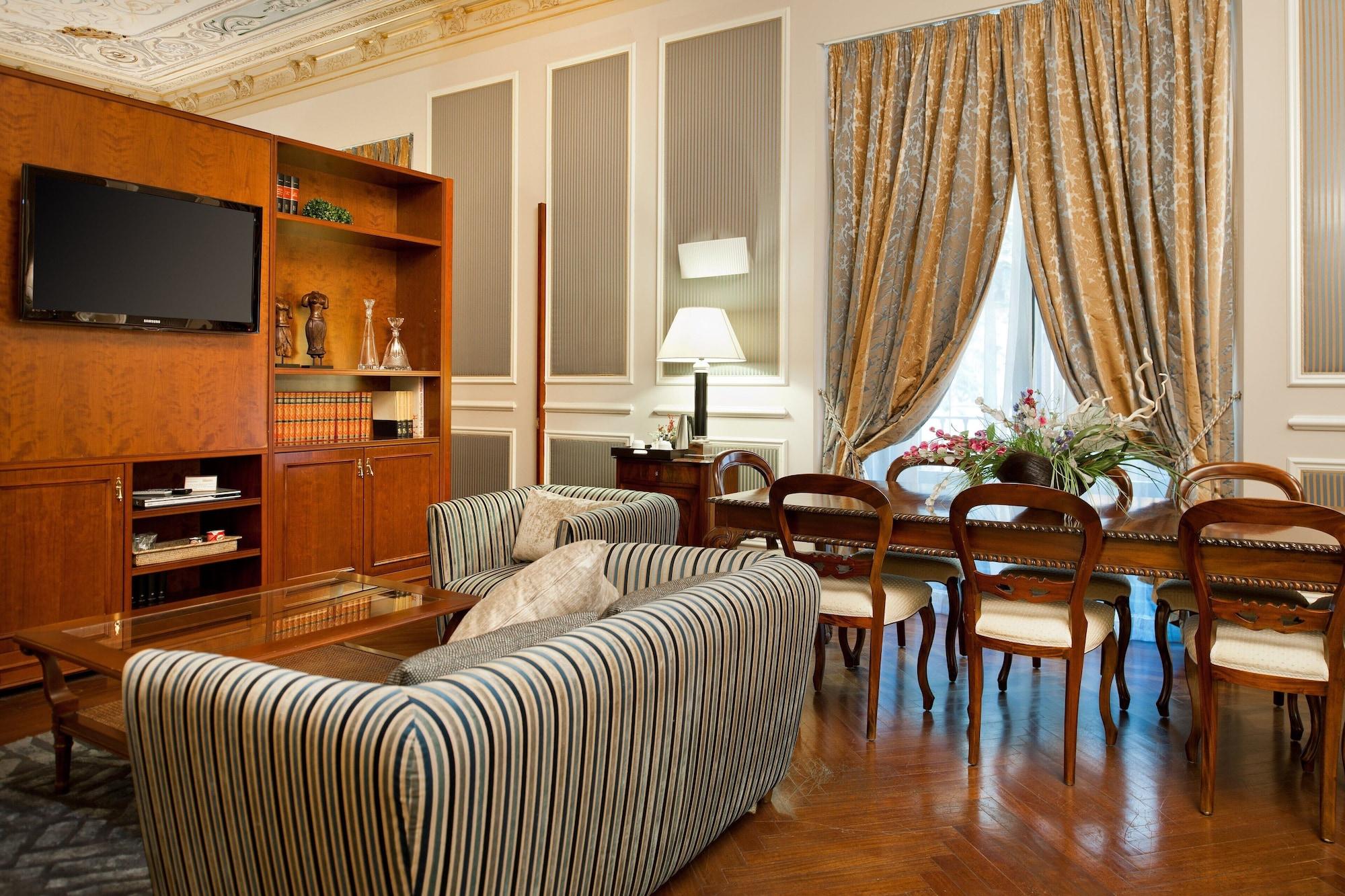 Catalonia Cortes 4*