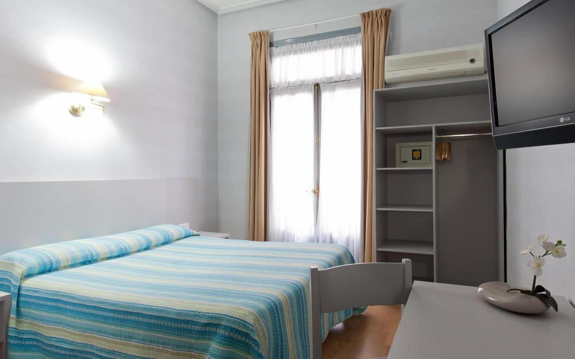 Guest house Andorra 2*